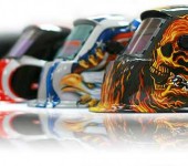 Les masques de soudage caméléon sont présentés dans une grande variété. Le choix n'est pas du tout une tâche facile. De plus, ce n'est pas tant l'apparence qui importe que les indicateurs de qualité.