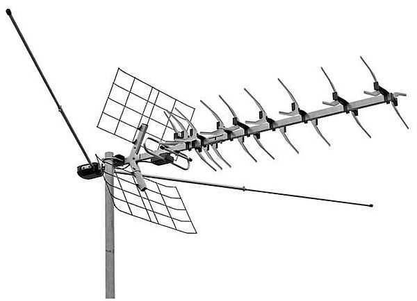 Les antennes extérieures sont captées à des dizaines de kilomètres des répéteurs