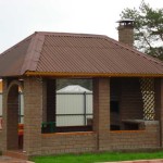 Gazebo rectangulaire avec barbecue sous un même toit