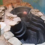 C'est bien qu'il y ait un approvisionnement en eau et des égouts à proximité. Ils ont apporté ça et ça. L'étang a été fait couler