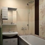 Il s'agit de l'ensemble minimal d'articles qui devraient tenir dans une salle de bain.