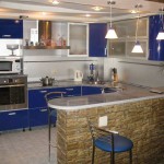 Photo de l'intérieur réel de l'appartement.La zone est petite, seulement 17 places, la cuisine et le salon combinés sont séparés par un comptoir