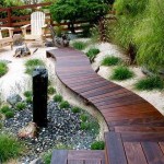 Sentier luxueux pour un site à proximité de la maison