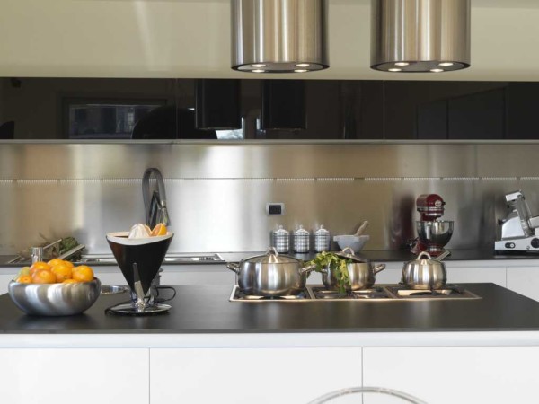 Tablier de cuisine en métal