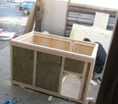 Niche en contreplaqué: un exemple d'isolation