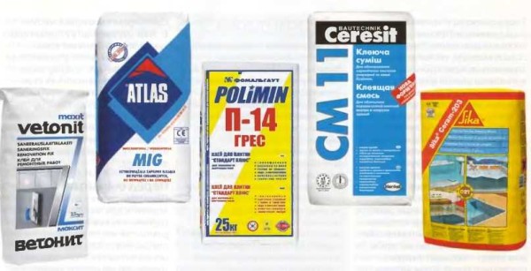 Tout magasin de matériaux de construction proposera plusieurs types de colle à carrelage