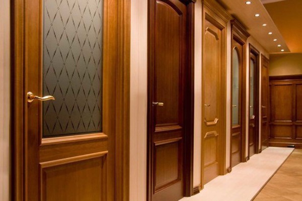 Le choix des portes est énorme - pour ne pas se perdre, une certaine quantité de connaissances est nécessaire