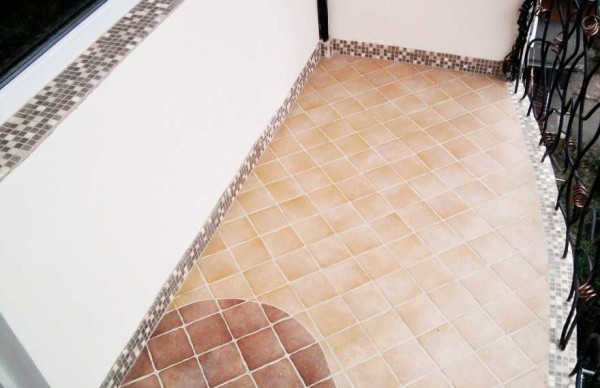 Carrelage - matériau traditionnel pour des conditions de fonctionnement difficiles