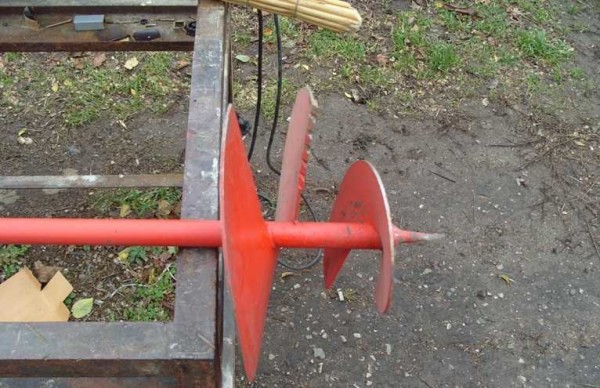 Trou de forage pour piliers