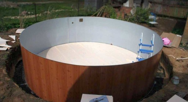 Doublé de mousse de polystyrène à l'intérieur