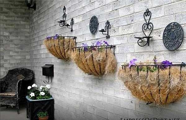 Option de conception de mur - paniers en métal doublés de fibre de jute, intérieur - terre
