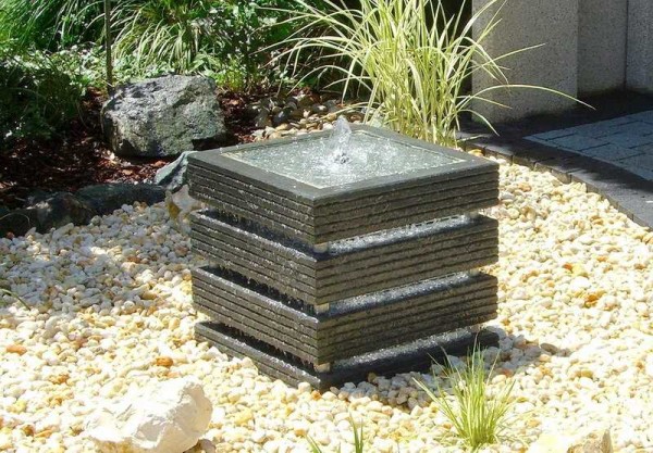 Pour décorer un jardin dans un style moderne, cette option est plus appropriée.