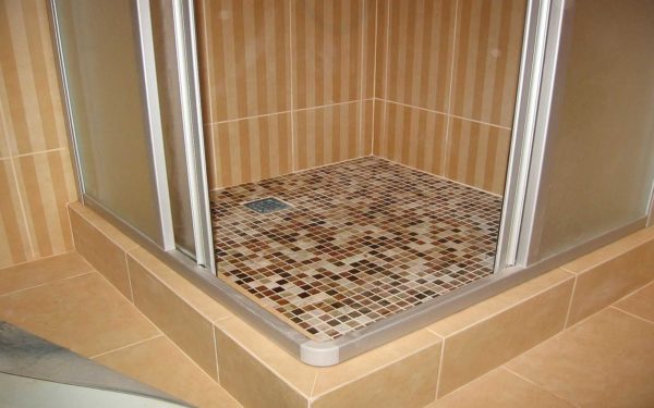 Comment fabriquer soi-même une cabine de douche