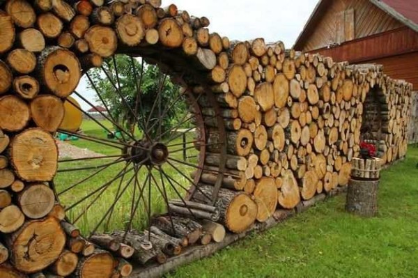 Clôture d'origine en bois