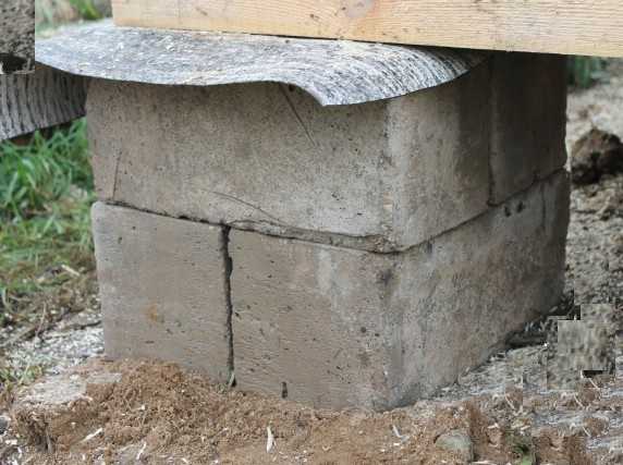 Un exemple de colonne pour une fondation pour un vestiaire