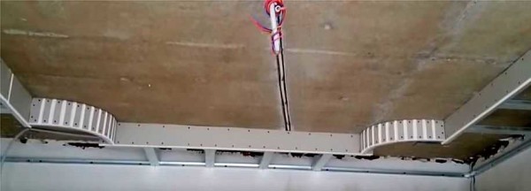 Voici à quoi cela ressemble sous un angle différent.