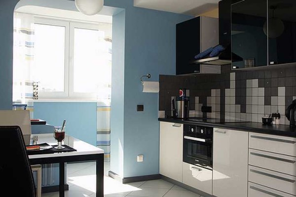 Un coin dans l'ouverture est sucrglen. Pas encore une arche, mais plus un rectangle