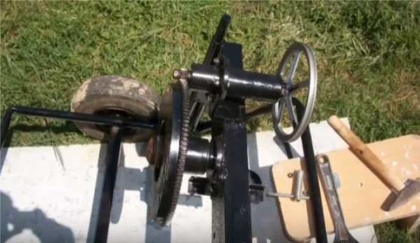 Grande transmission à engrenages