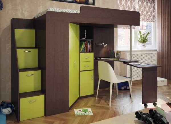 Avec armoire 1 porte et table gigogne