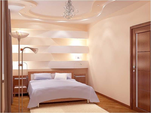 Le plafond est un ton plus clair que les murs, ce qui fait qu'il semble plus haut