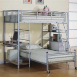Dans une petite chambre d'enfants, vous pouvez gagner de la place en utilisant un lit à deux niveaux