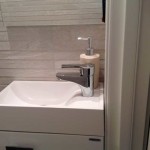 Un lavabo dans les toilettes ne fera pas mal