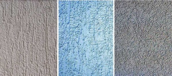 Dans le plâtre texturé, le relief est créé par des inclusions de différentes tailles. Plus de variété peut être ajoutée en changeant la direction du mouvement de la spatule