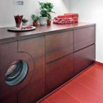 Portes avec une découpe pour un hublot