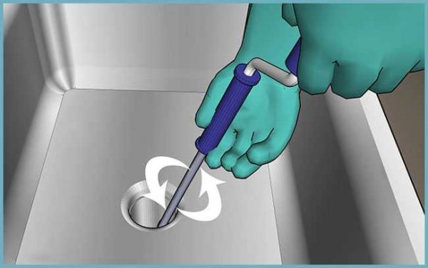 Comment travailler avec un câble de plomberie