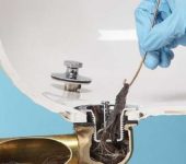 Méthode d'élimination du colmatage du bain