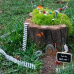 Concevoir un pot de jardin extérieur comme une maison pour les fées