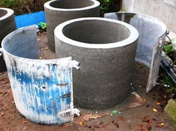 Des murs lisses et denses ne peuvent être obtenus que si le béton est vibré
