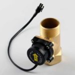 Capteur de débit d'eau pour la plomberie