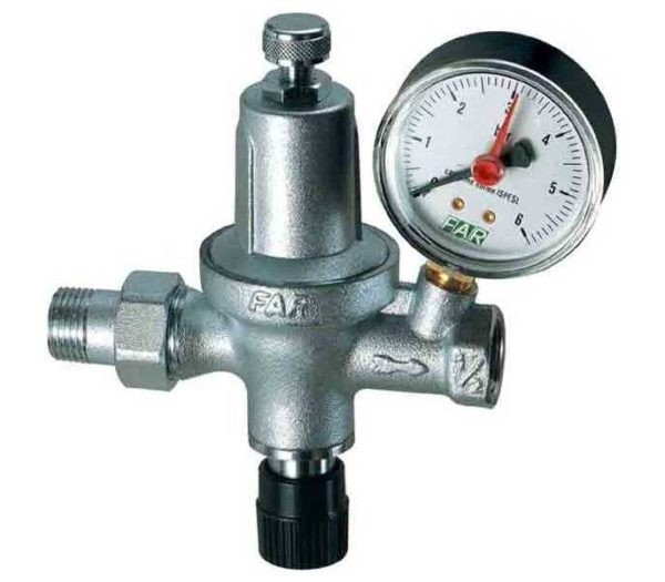 Réducteur de pression d'eau - un dispositif pour réduire et stabiliser la pression dans le système