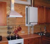 Il est possible d'installer une chaudière à gaz dans la cuisine uniquement si la ventilation et les portes fonctionnent