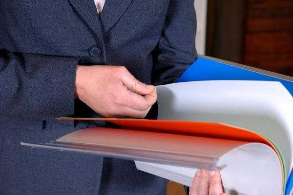 Il vaut mieux confier la compilation de la liste des dommages causés par les inondations à des experts