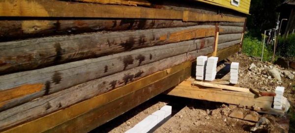Cela ressemble à une emphase d'un bar à l'extérieur
