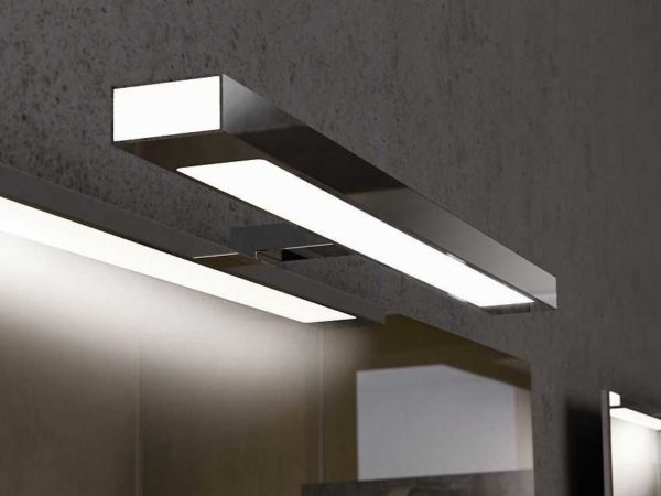 Vous pouvez positionner la source lumineuse au-dessus du miroir.