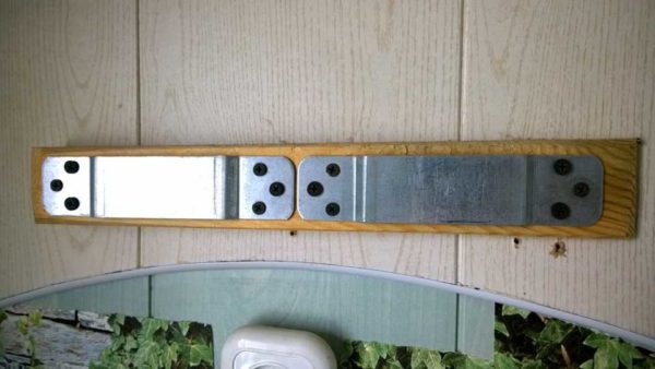 Peut être attaché à une barre séparée