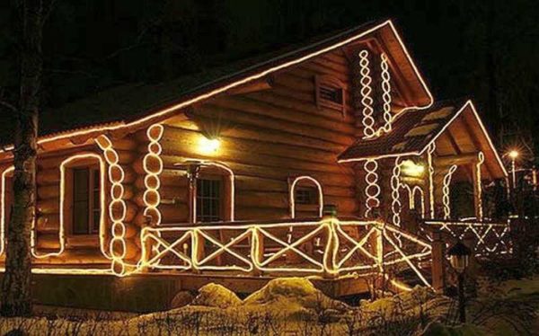Éclairage public festif à la maison