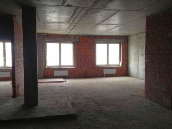 Technologie de rénovation d'appartement dans un nouveau bâtiment - tout commence par un plan
