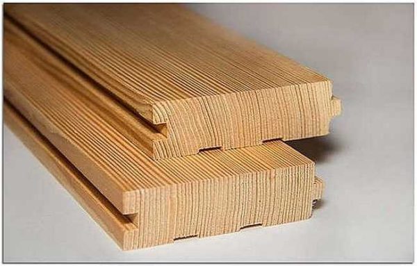 Voici à quoi ressemble un plancher rainuré