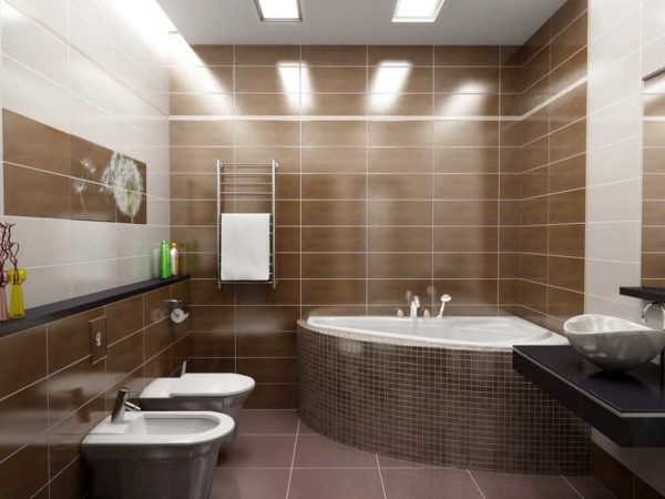 Mur d'accent sombre dans une salle de bain lumineuse