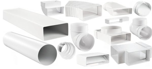 Un tel ensemble d'éléments façonnés vous permet de composer un système de ventilation de toute complexité à partir de tuyaux en plastique