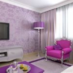 L'une des couleurs - fuchsia ou lilas - peut être facultative, l'autre - uniquement sous forme d'accents