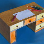 Bureau de marionnettes à faire soi-même