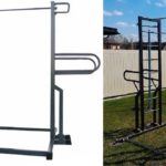 Version universelle - avec barres murales et dispositifs pour pomper tous les groupes musculaires
