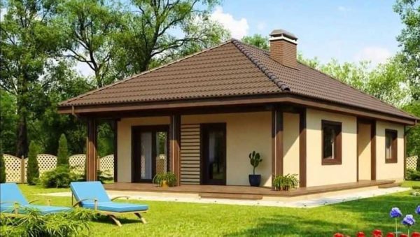 Même une simple boîte sous un toit à 4 pentes est impressionnante