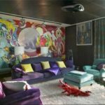 Pop art et violet en plusieurs nuances comme couleurs complémentaires (combiné avec du jaune et du turquoise)