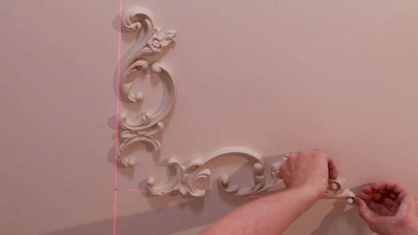 Ce sont exactement des éléments en plâtre